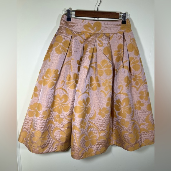 ASOS Yellow quilted skirt NWT - Picture 5 of 11